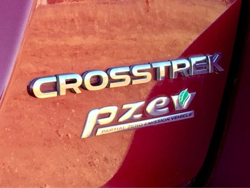 Used 2016 Subaru Crosstrek 2.0i Premium w/ Moonroof Package image 16