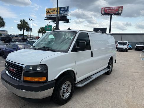 Used 2021 GMC Savana 2500 w/ Driver Convenience Package RWD image 7