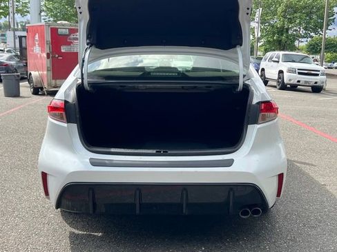 Used 2024 Toyota Corolla SE w/ SE Package FWD image 12