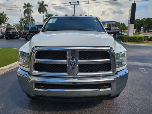 Used 2018 RAM 2500 Tradesman w/ Chrome Appearance Group image 28
