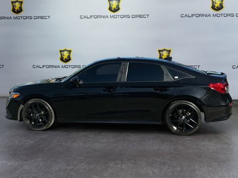 Used 2023 Honda Civic Sport image 2