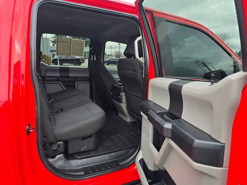 Used 2017 Ford F150 XL w/ Equipment Group 101A Mid image 11