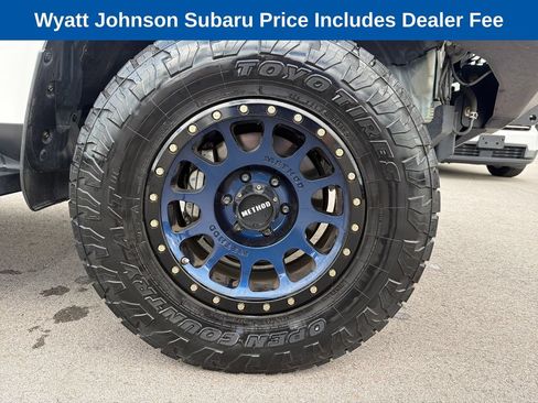 Used 2020 Toyota 4Runner TRD Off-Road Premium w/ Moonroof Package AWD/4WD image 13