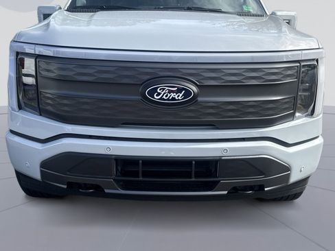 New 2025 Ford F150 Lightning Lariat image 13