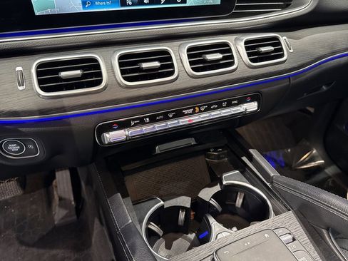 Used 2023 Mercedes-Benz GLE 350 4MATIC w/ AMG Line Exterior image 18