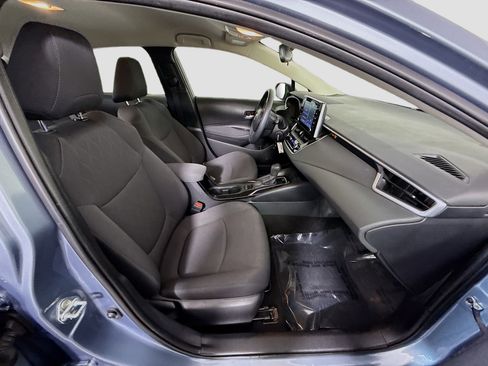 Used 2020 Toyota Corolla LE image 28