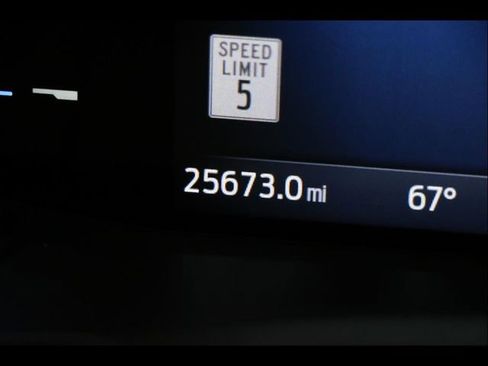 Used 2024 Ford Escape ST-Line w/ Tech Pack #1 image 32