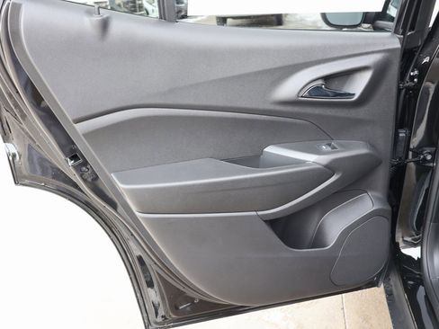 New 2026 Chevrolet Trax LT image 24