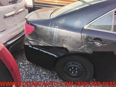 Used 2012 Toyota Camry SE image 5