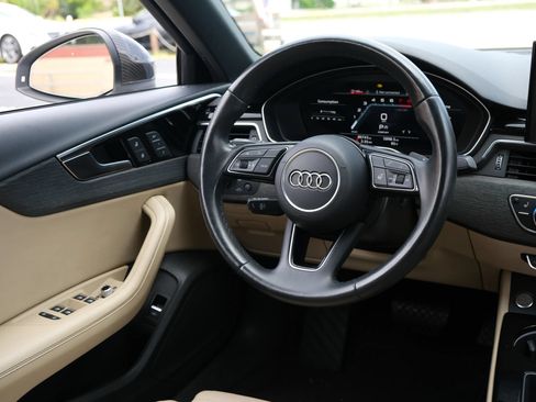 Used 2022 Audi A4 2.0T Premium Plus AWD/4WD image 24