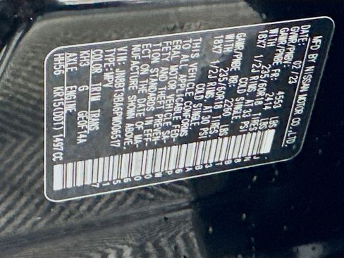 Used 2023 Nissan Rogue SV w/ SV Premium B Package image 12