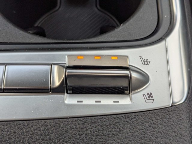 Certified 2026 Kia Carnival Hybrid FWD image 29