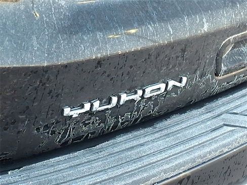 Used 2024 GMC Yukon SLT image 29