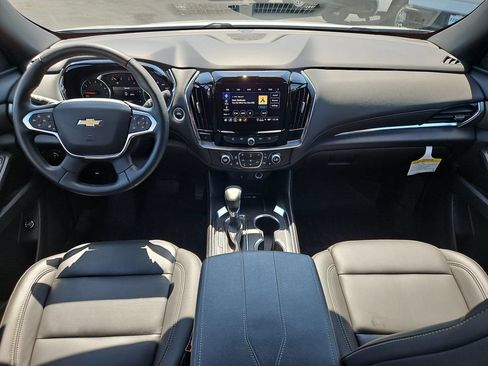 Certified 2023 Chevrolet Traverse LT FWD image 20