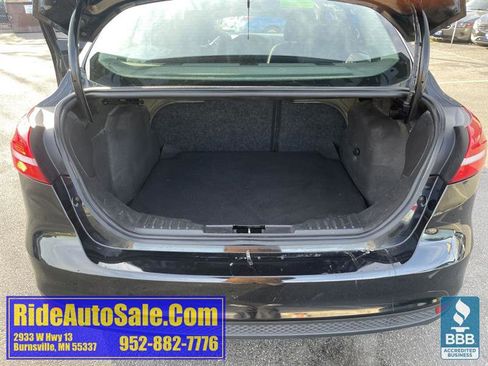 Used 2015 Ford Focus S image 25