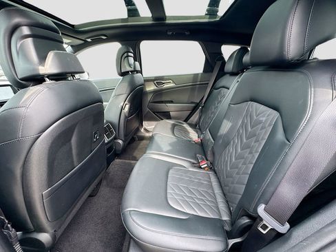 Certified 2024 Kia Sportage X-Line w/ X-Line Premium Package image 28