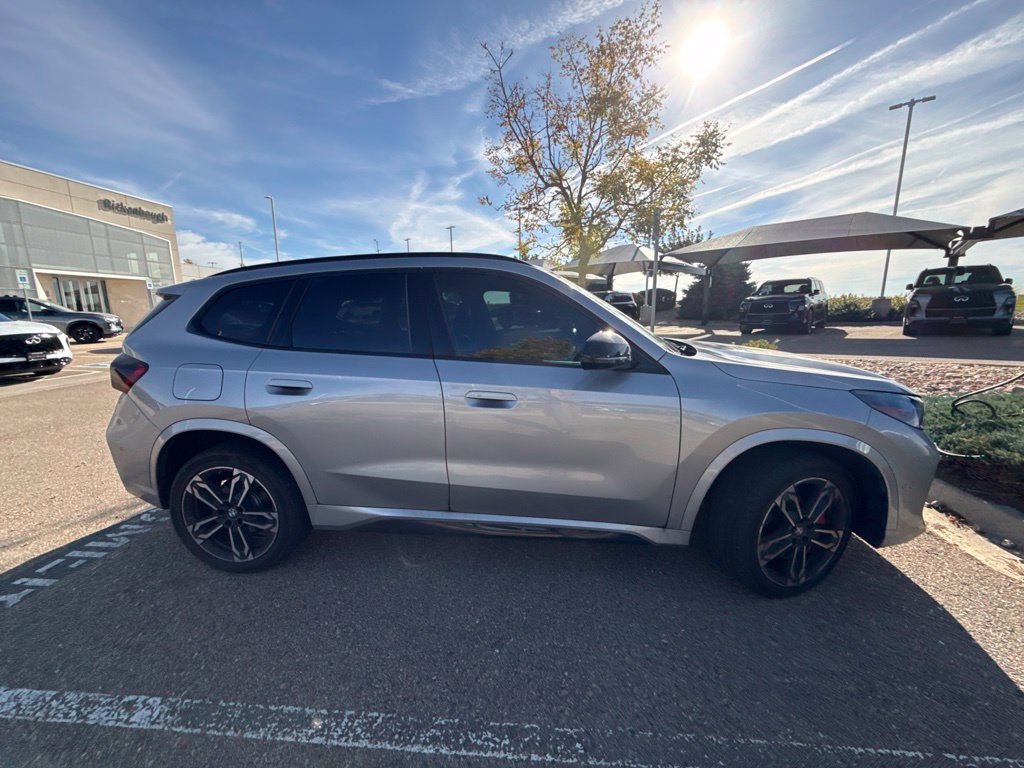 Used 2025 BMW X1 xDrive28i w/ Premium Package AWD/4WD image 5