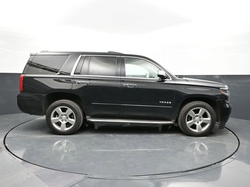 Used 2017 Chevrolet Tahoe Premier RWD image 4