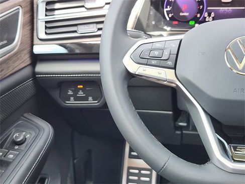 New 2025 Volkswagen Atlas SEL Premium R-Line image 27