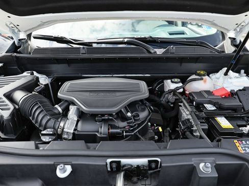 Used 2023 GMC Acadia Denali w/ Denali Technology Package FWD image 32