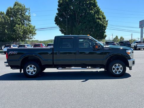 Used 2015 Ford F250 XL w/ Power Equipment Group AWD/4WD image 6