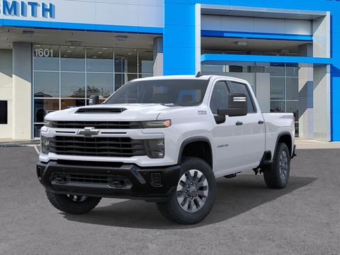 New 2026 Chevrolet Silverado 2500 Custom w/ Custom Value Package AWD/4WD image 6