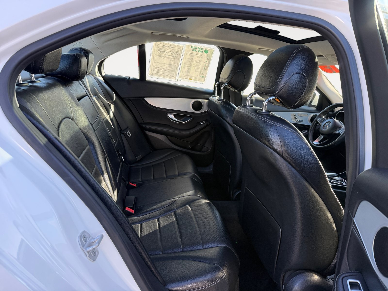 Used 2015 Mercedes-Benz C 300 Sedan image 18
