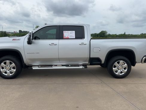 Used 2023 Chevrolet Silverado 2500 LTZ w/ LTZ Premium Package AWD/4WD image 6