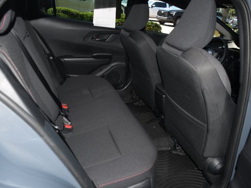 Used 2026 Toyota Prius Plug-In Hybrid FWD image 17
