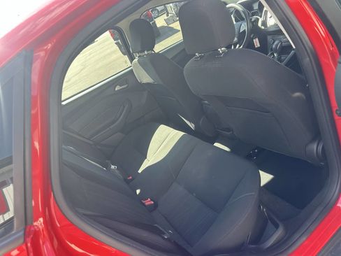 Used 2017 Ford Focus SE image 20
