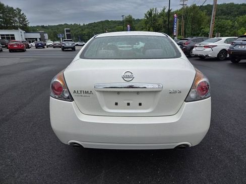 Used 2009 Nissan Altima 2.5 S w/ Convenience Pkg FWD image 7