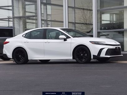 Used 2025 Toyota Camry SE