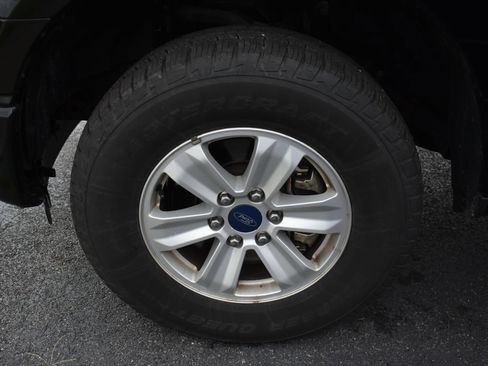 Used 2016 Ford F150 XL w/ Equipment Group 101A Mid AWD/4WD image 10