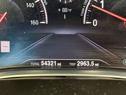 Used 2019 BMW 740i w/ M Sport Package RWD image 20