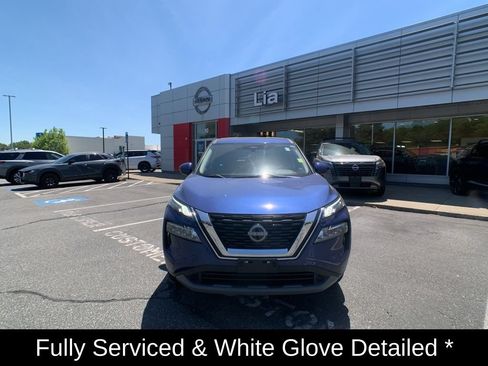 Used 2023 Nissan Rogue SV AWD/4WD image 9