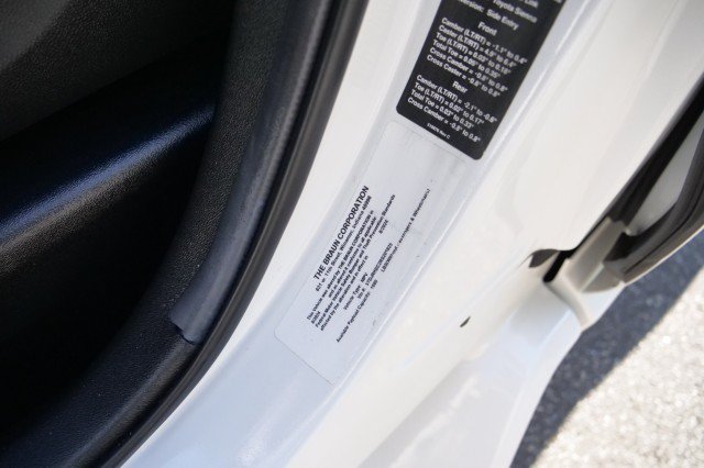 Used 2024 Toyota Sienna XLE w/ XLE Plus Package FWD image 52