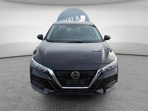 Used 2023 Nissan Sentra SV image 9