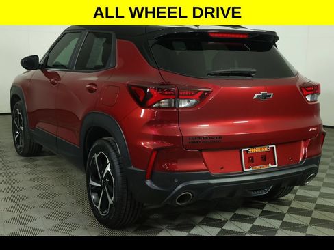 Used 2023 Chevrolet TrailBlazer RS w/ Sun and Liftgate Package AWD/4WD image 5