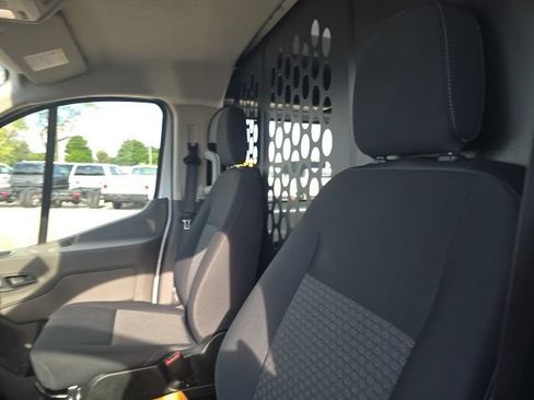 Used 2025 Ford Transit 250 Low Roof w/ Exterior Upgrade Package RWD image 10