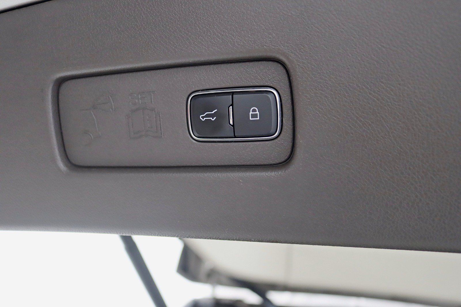Used 2020 Lincoln Aviator Reserve w/ Equipment Group 202A AWD/4WD image 40