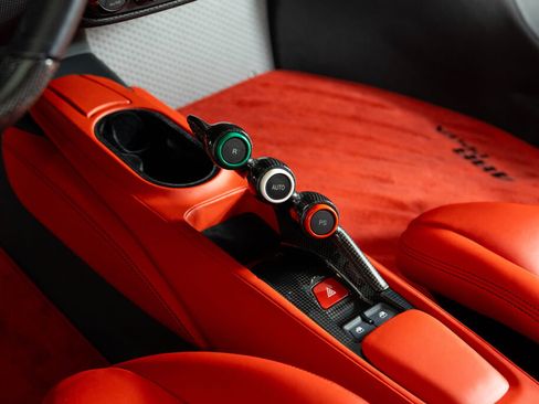 Certified 2019 Ferrari 488 Pista Coupe RWD image 43