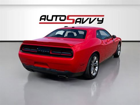 Used 2022 Dodge Challenger R/T image 7