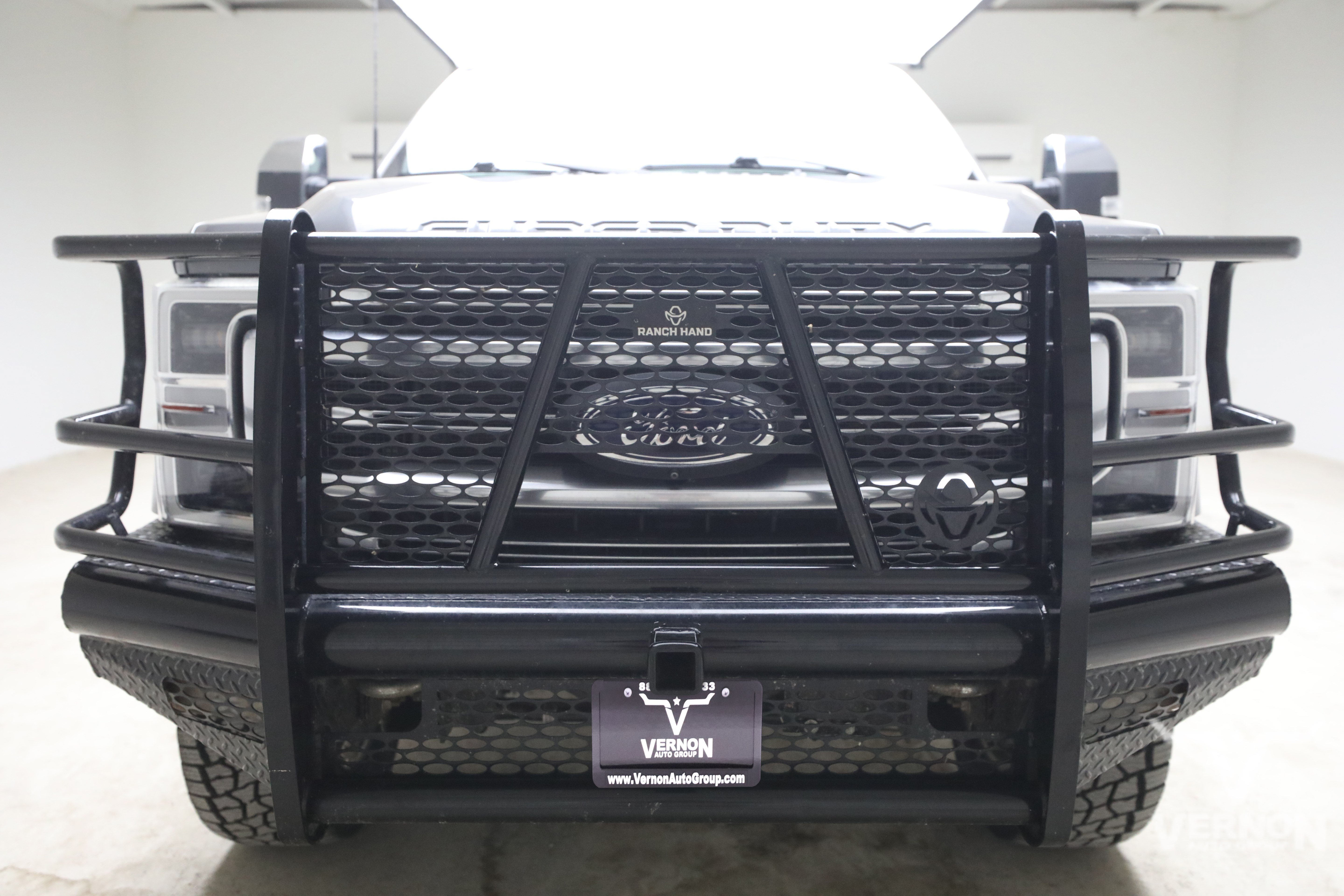 Used 2021 Ford F350 Platinum AWD/4WD image 8