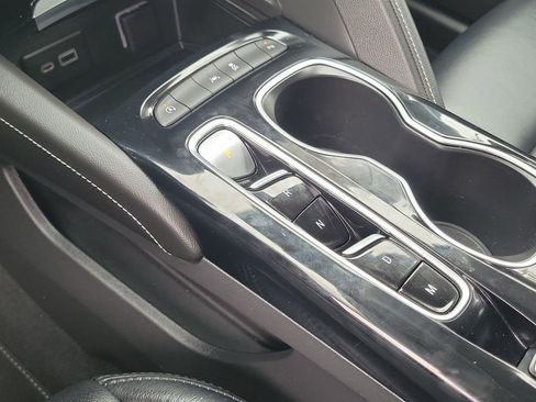 Used 2023 Buick Envision Preferred FWD image 15