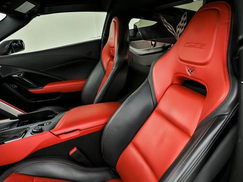 Used 2019 Chevrolet Corvette Z06 RWD image 23