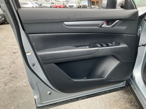 Used 2020 MAZDA CX-5 Touring FWD image 22
