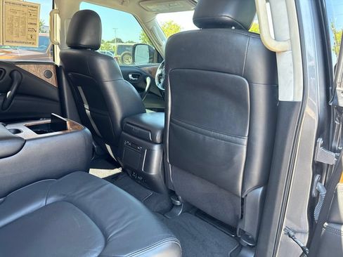 Used 2021 Nissan Armada SL w/ Captain's Chairs Package AWD/4WD image 19