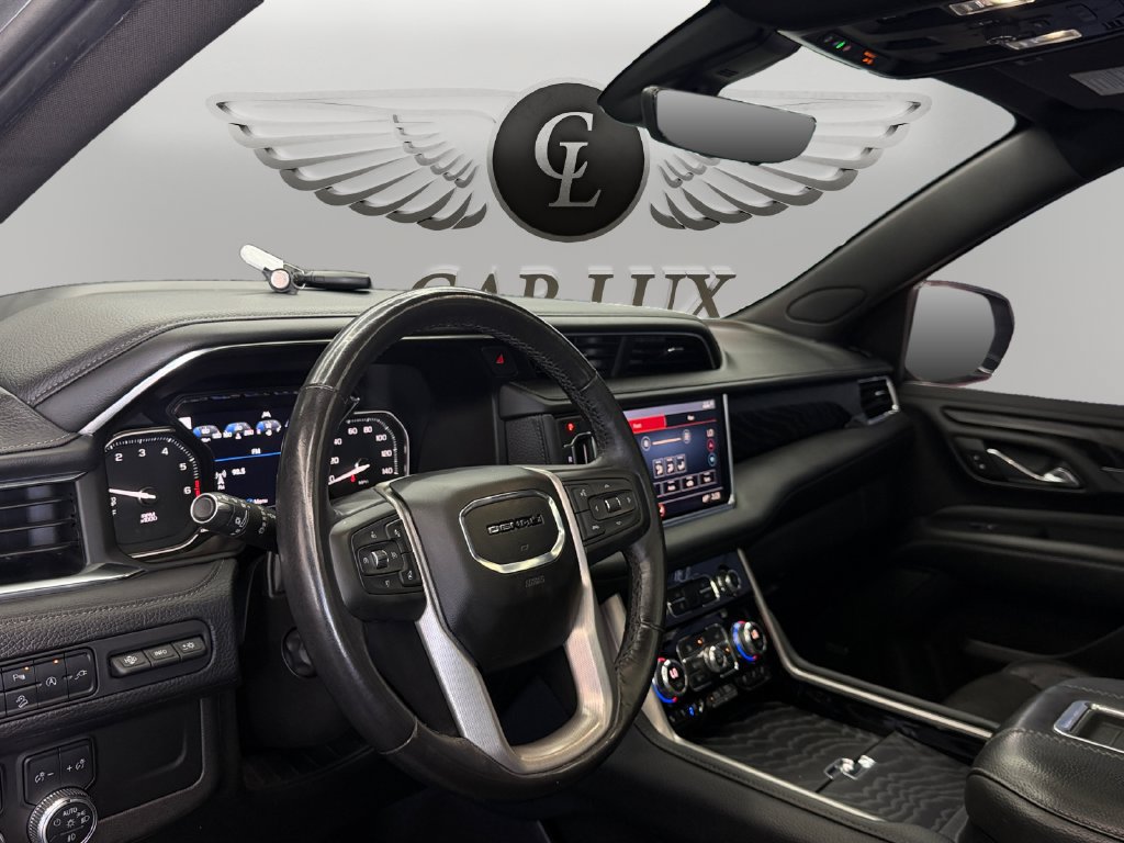 Used 2021 GMC Yukon XL Denali w/ Denali Premium Package AWD/4WD image 19
