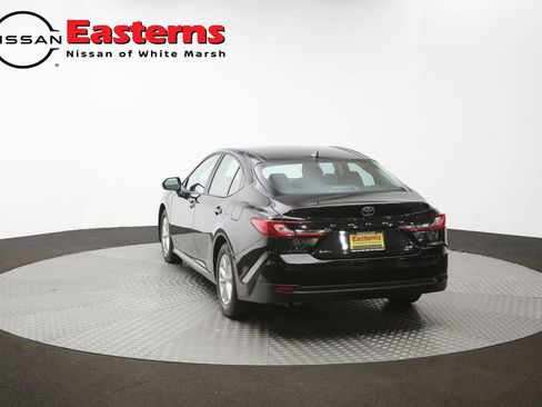 Used 2025 Toyota Camry LE FWD image 39