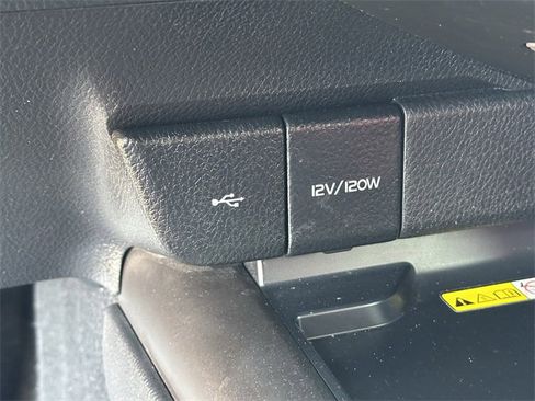 Used 2022 Toyota Camry XSE image 19